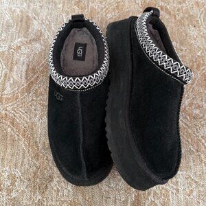 Ugg Black Women's Tazz II